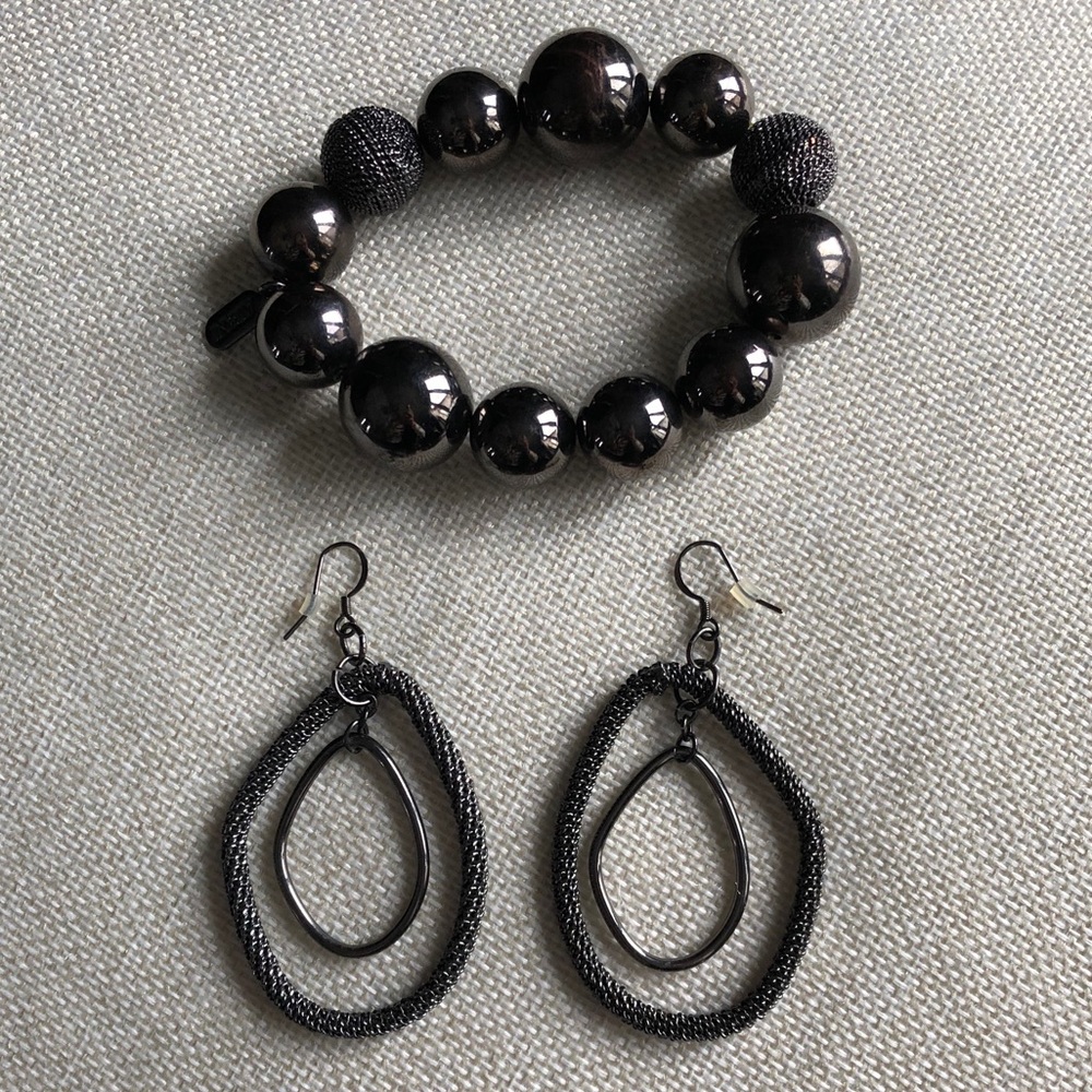 Alfani earring and bracelet set